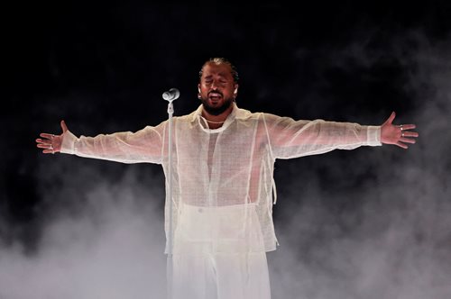 Viral: Ο κάμεραμαν του Slimane στη Eurovision έπρεπε να κερδίσει επίσης βραβείο!