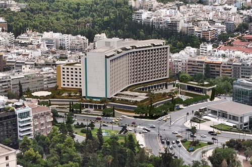 The Ilisian: Η μεταμόρφωση του εμβληματικού Hilton