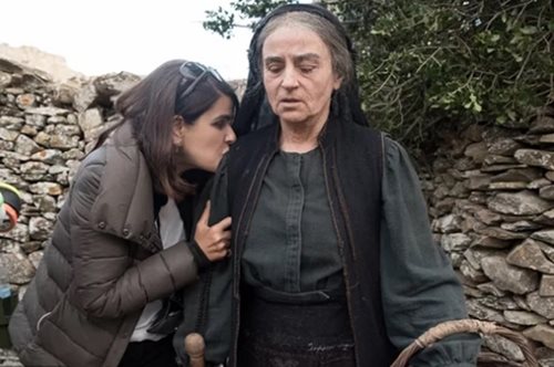 Εύα Νάθενα: Συνέντευξη με τη σκηνοθέτιδα της 