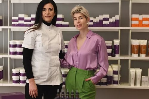 Δοκίμασα τη νέα θεραπεία της Juliette Armand για πιο σφριγηλή επιδερμίδα