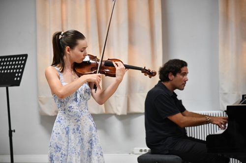 Επιστρέφουν τα Master Classes της Διεθνούς Μουσικής Ακαδημίας της Αναργυρείου και Κοργιαλενείου Σχολής Σπετσών