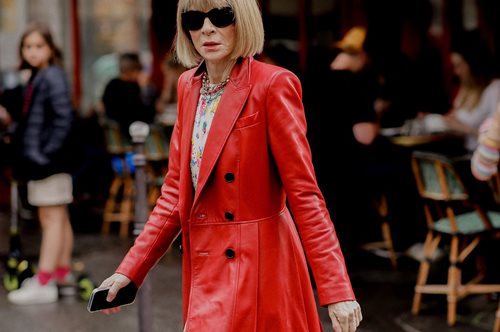 Μπήκε ο Ιανουάριος: Τα πιο κομψά looks για γυναίκες άνω των 50