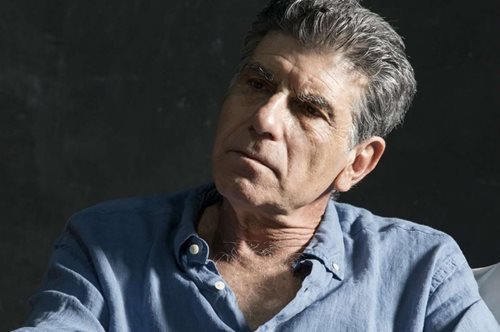 Ο Γιάννης Μπέζος είναι η φωνή της λογικής μας