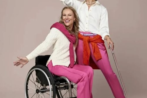 H Σέλμα Μπλερ δημιούργησε μια νέα συλλογή για γυναίκες με αναπηρίες