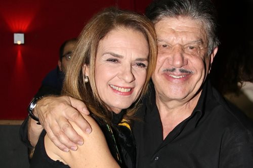 30 χρόνια πριν: Γιάννης Βούρος και Πέγκυ Σταθακοπούλου είναι το τέλειο ζευγάρι