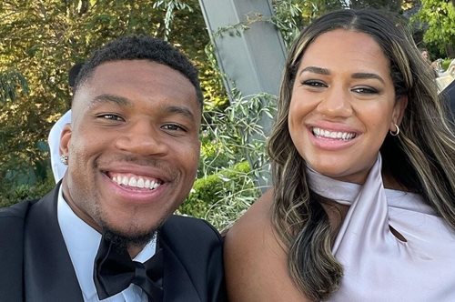 Γιάννης Αντετοκούνμπο: Η πρώτη ανάρτηση μετά τον γάμο με τη βέρα στο χέρι