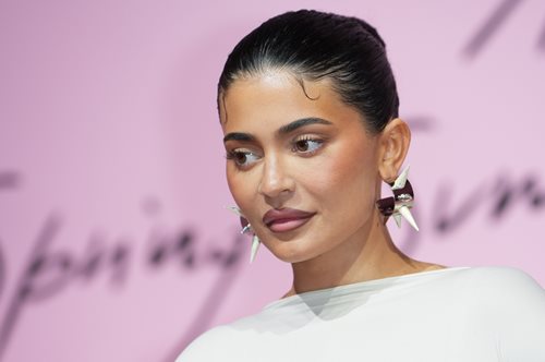 Easter Beauty Guide | Τα προϊόντα ομορφιάς που θα μετανιώσεις αν λείπουν από το νεσεσέρ των πασχαλινών διακοπών σου