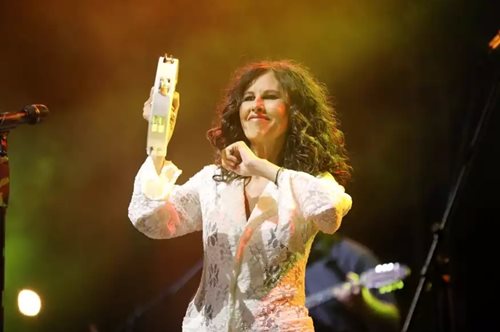 Ελευθερία Αρβανιτάκη: Η σπάνια φωτογραφία 27 χρόνια πριν