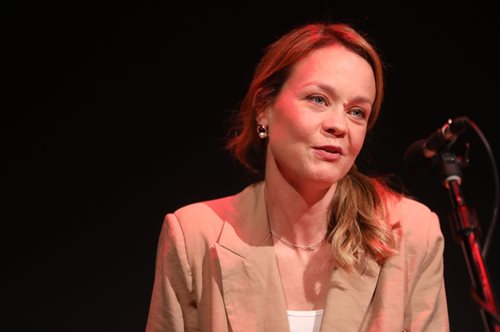 Λένα Παπαληγούρα: 