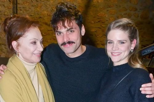 Φιλαρέτη Κομνηνού: Με τη νύφη της, Δανάη Μιχαλάκη στη συναυλία των Coldplay