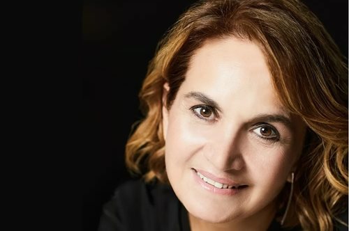 Ελευθερία Ντεκώ: Ποια είναι γυναίκα που 