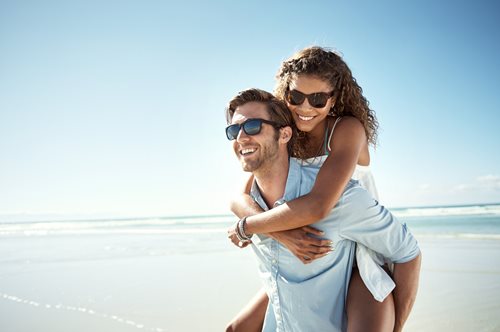 Το Καλοκαίρι είναι προ των πυλών & είναι η στιγμή να ασχοληθείτε με τη Διόρθωση του Στήθους σας!