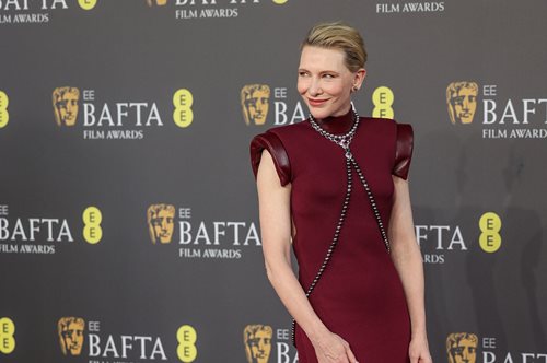 Κέιτ Μπλάνσετ: Η υπέρκομψη εμφάνισή της στα BAFTA 2024 έκρυβε ένα δυνατό μήνυμα