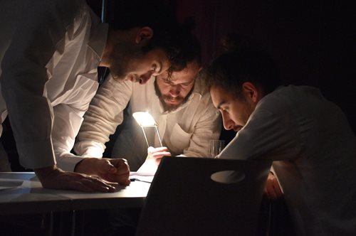 Θεσσαλονίκη: Η θεατρική παράσταση 