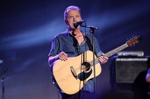 Νίκος Ζιώγαλας: H ιστορία πίσω από το τραγούδι 