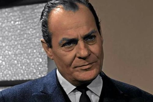 Ο 22χρονος Λάμπρος Κωνσταντάρας σε ένα υπέροχο φωτογραφικό πορτραίτο στο Παρίσι το 1935