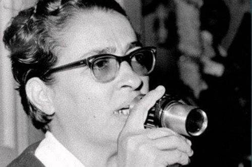 Σωτηρία Μπέλλου: Το ξύλο, η αποβολή ,  η φυλάκιση και η σκοτεινή πραγματικότητα της τελευταίας ρεμπέτισσας πριν τη φήμη