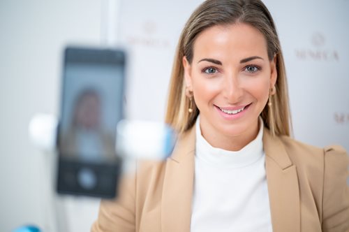 Η μεταμόσχευση μαλλιών είναι και γένους θηλυκού