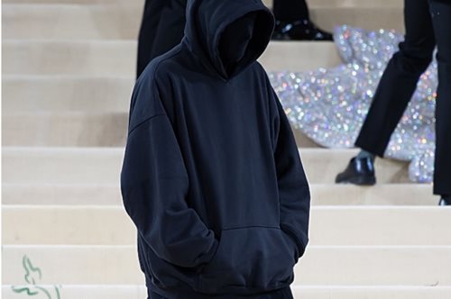 Balenciaga: Το χρονικό της 