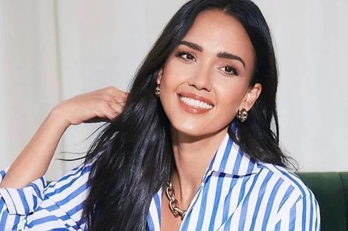 Η Τζέσικα Άλμπα έχει την καλύτερη συμβουλή για έναν καλό ύπνο