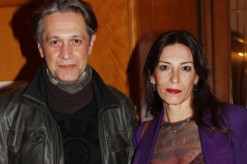 Αιμίλιος Χειλάκης - Αθηνά Μαξίμου: Η rock εμφάνιση σε βραδινή έξοδο