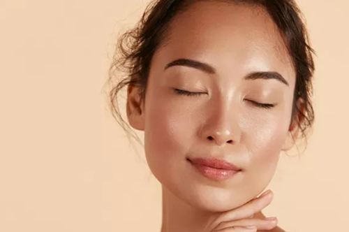 Μείωση, επανόρθωση, προστασία: Το τρίπτυχο της επιτυχίας για να δείχνεις όσο νέα νιώθεις