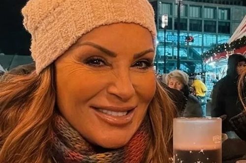 Ναταλία Γερμανού: Χαμογελαστή στο χιονισμένο Βερολίνο