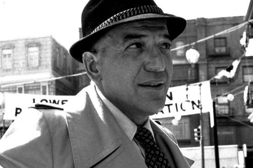 Τέλι Σαβάλας: Ο θρυλικός Κότζακ, το γλειφιτζούρι και η βαφτισιμιά Τζένιφερ Άνιστον