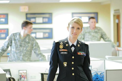 Η γυναίκα που ξέφυγε από την σεξουαλική αίρεση 