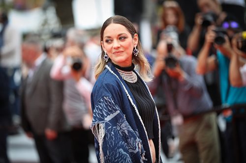 Τα 5 στιλιστικά λάθη που δεν κάνουν ποτέ οι Παριζιάνες άνω των 50