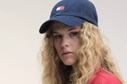 Τα κομμάτια με τα οποία θα αναβιώσεις το στιλ 90s στις εμφανίσεις σου