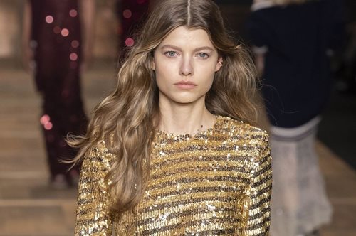 Όλα τα προβλήματα των μαλλιών κρύβονται στη ρίζα τους