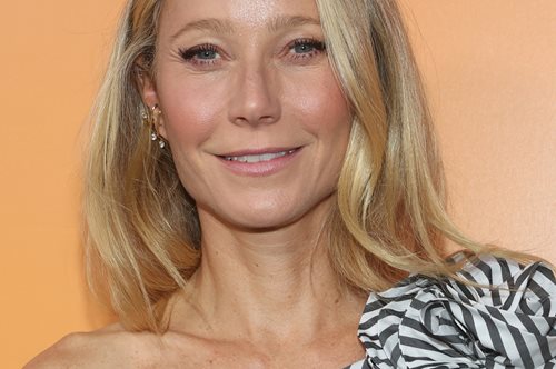 H Γκουίνεθ Πάλτροου εξηγεί πώς παραμένει φίλη με τους πρώην εραστές της
