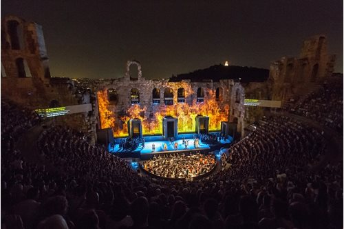 6 παραστάσεις που αξίζει να βάλεις στην ατζέντα σου