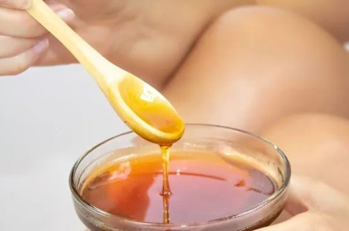 Μέλι και μηλόξυδο: Δύο 