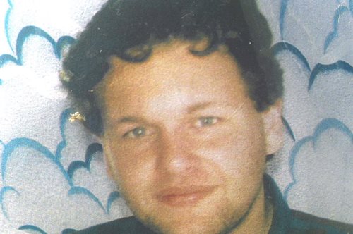 32 χρόνια πριν: Η πολύκροτη δολοφονία του Θάνου Αξαρλιάν, που χαρακτηρίστηκε ως το 