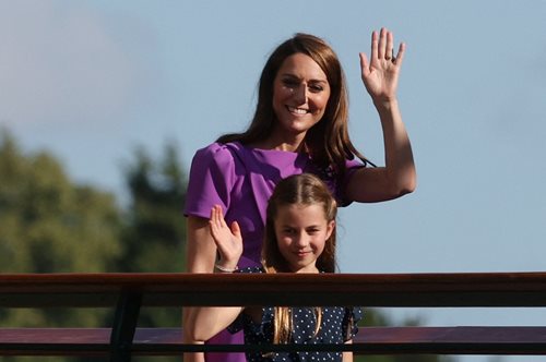 Η Κέιτ Μίντλετον ανακοίνωσε πως ολοκλήρωσε τη χημειοθεραπεία της: 