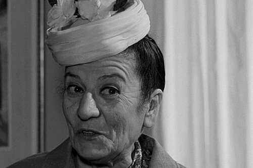 Σαπφώ Νοταρά: Πέθανε μόνη με ένα σβησμένο τσιγάρο στο χέρι