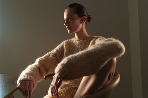 MEUF σημαίνει γυναίκα, αλλά κι ένα από τα ελληνικά brands με τις πιο εκλεπτυσμένες δημιουργίες