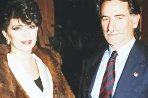 Μιμή Ντενίση: 'Οταν ο αρραβώνας της με τον Αντώνη Τρίτση είχε γίνει εξώφυλλο