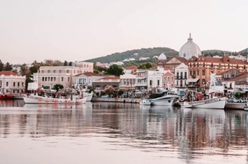 Τα πολλά και συναρπαστικά πρόσωπα της Λέσβου