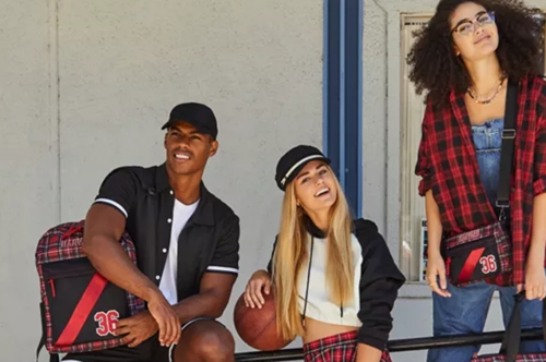 Στη νέα College Collection της Carpisa θα βρεις ό,τι χρειάζεσαι για τη νέα σχολική χρονιά