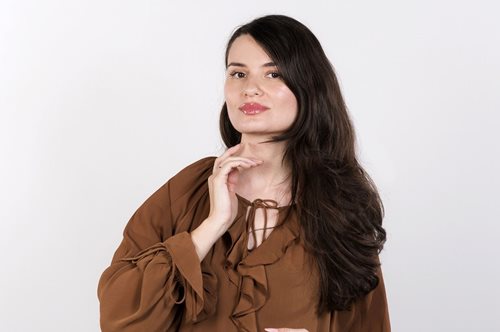 Δοκίμασα το serum με ρετινόλη και βιταμίνη C που δεν ερεθίζει την επιδερμίδα - και η λάμψη ήταν θεαματική