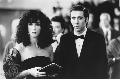 5 ταινίες που λατρεύουμε να βλέπουμε τις γιορτές παρότι είναι και δεν είναι Χριστουγεννιάτικες