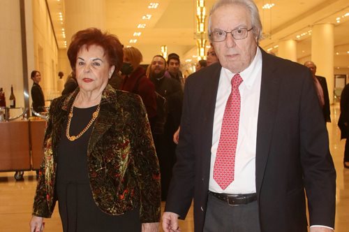 Γιώργος Μπαμπινιώτης: Η σπάνια βραδινή έξοδος με τη σύζυγό του, Ροδάνθη