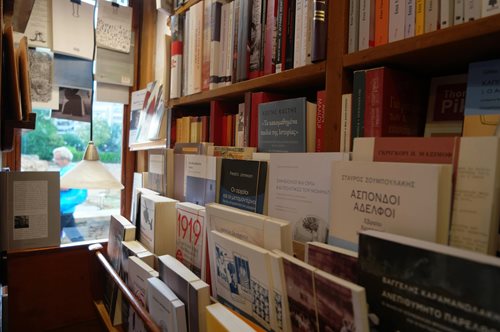 Εβδομάδα μικρών βιβλιοπωλείων: ας γιορτάσουμε τα βιβλιοπωλεία που στολίζουν τις γειτονιές μας