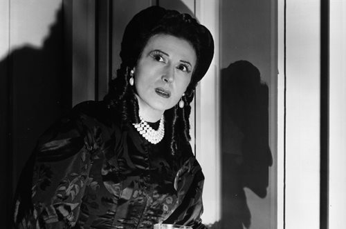 81 χρόνια πριν: Η επιβλητική μάξι τουαλέτα της Κατίνας Παξινού στα Όσκαρ