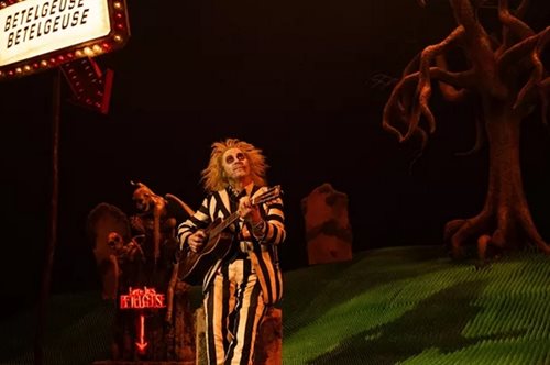 Γιατί συνεχίζει να μας γοητεύει ο 