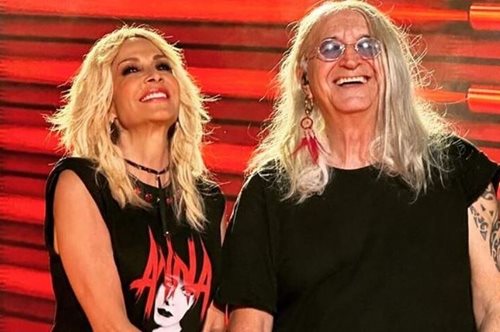 Άννα Βίσση: Με Νίκο Καρβέλα και 20.000 θαυμαστές γιόρτασε τα 50 χρόνια της στην ελληνική μουσική σκηνή