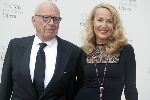 Ρούπερτ Μέρντοχ - Τζέρι Χολ: Οριστικοποιήθηκε το 